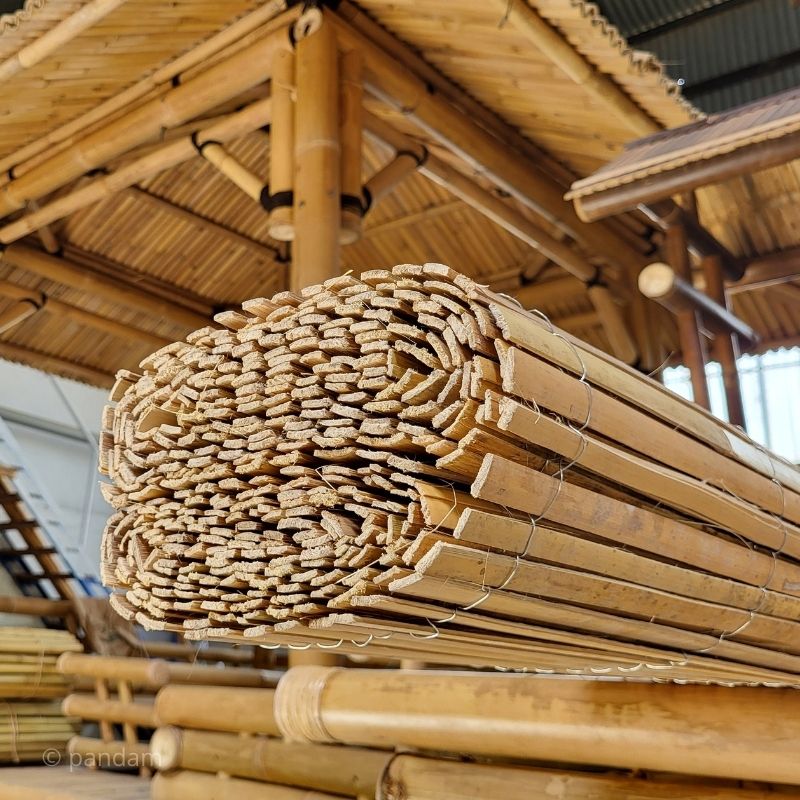 cloture en bambou fendu